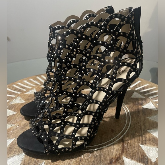 Zigi Soho Duran black rhinestone caged heels size 8.5 woman shoe - Picture 5 of 10